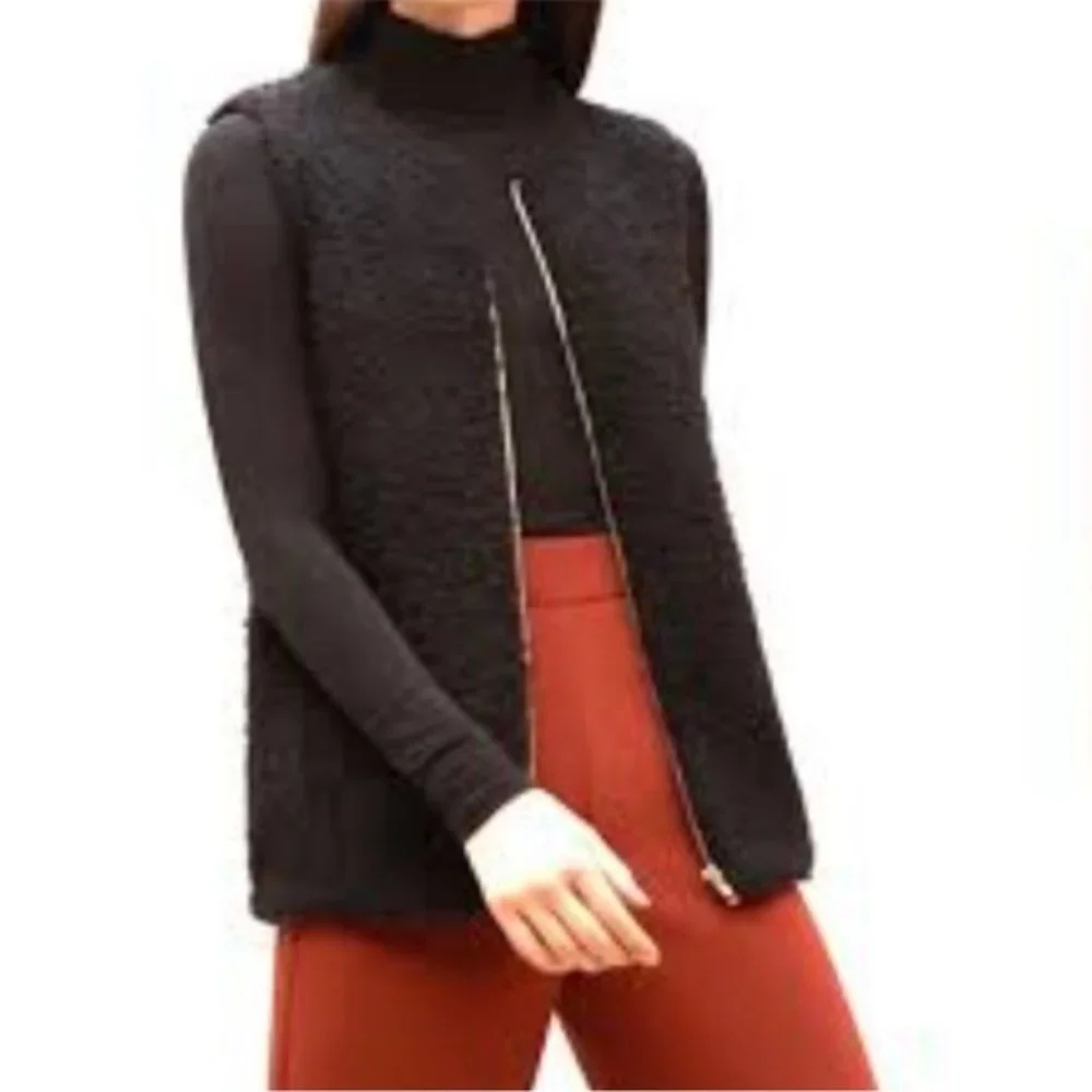 Wilfred Black Chatou Vest - Picture 1 of 7